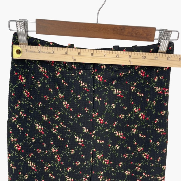 Victoria Beckham Spring Summer 2015 Black Floral Print Skinny Pants - Picture 5 of 9